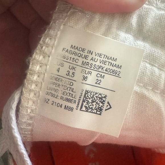 Converse Winter White High-Tops with Black “NOT A CHUCK” wording- so fun &unique - Picture 12 of 12